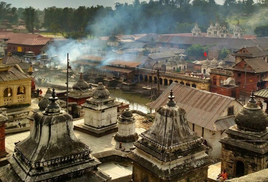 Sacred Pashupatinath: Aarati,Cremation Rites & Boudha Stupa - Key things you’ll notice on this tour