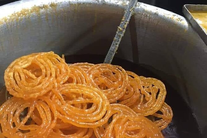 Secret Food Tour - Food Bites and Sights Kathmandu 14+ Testings - Group size and pickup: how logistics affects your comfort
