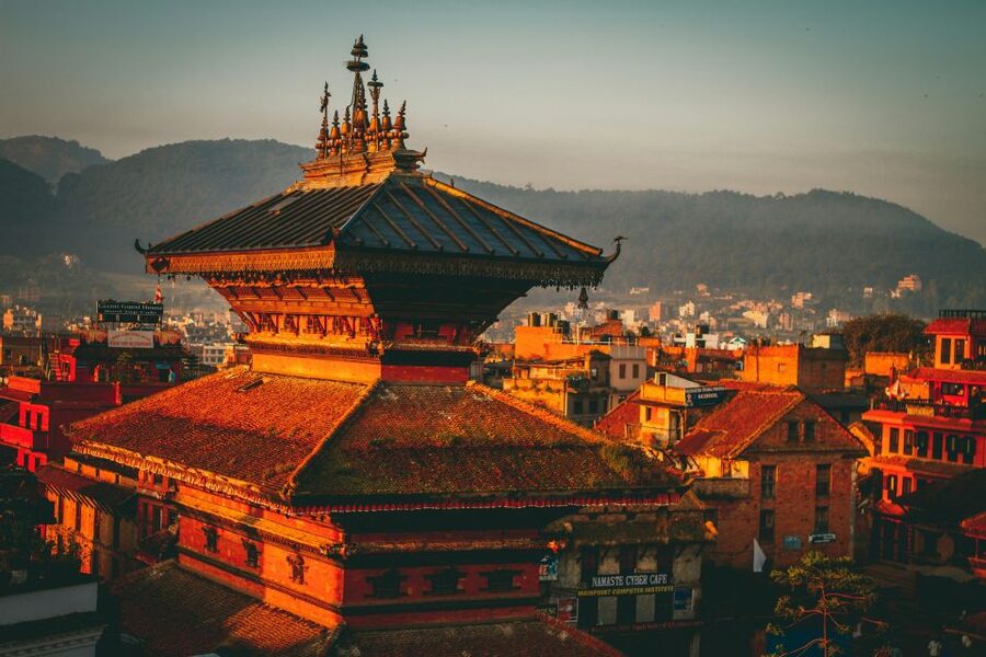 Thamel Rickshaw tour - Kathmandu Durbar Square and the Living Goddess viewing window
