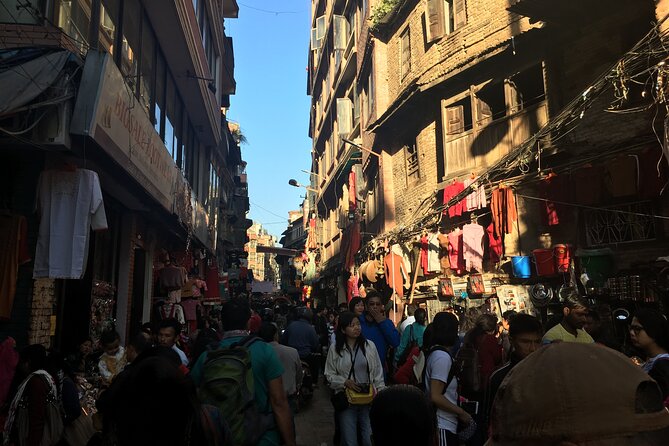 Walking Street Food Tour in Kathmandu - Stop 2: Kathmandu Durbar Square and the food around temple life
